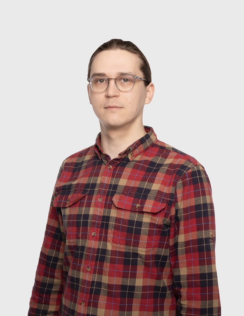 Benjamin_Oksanen_833x1080