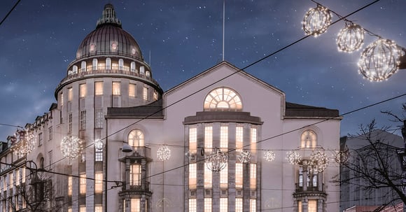 Satavuotias kattokupoli haastaa rakennesuunnittelijat Grand Hansa -hotellissa
