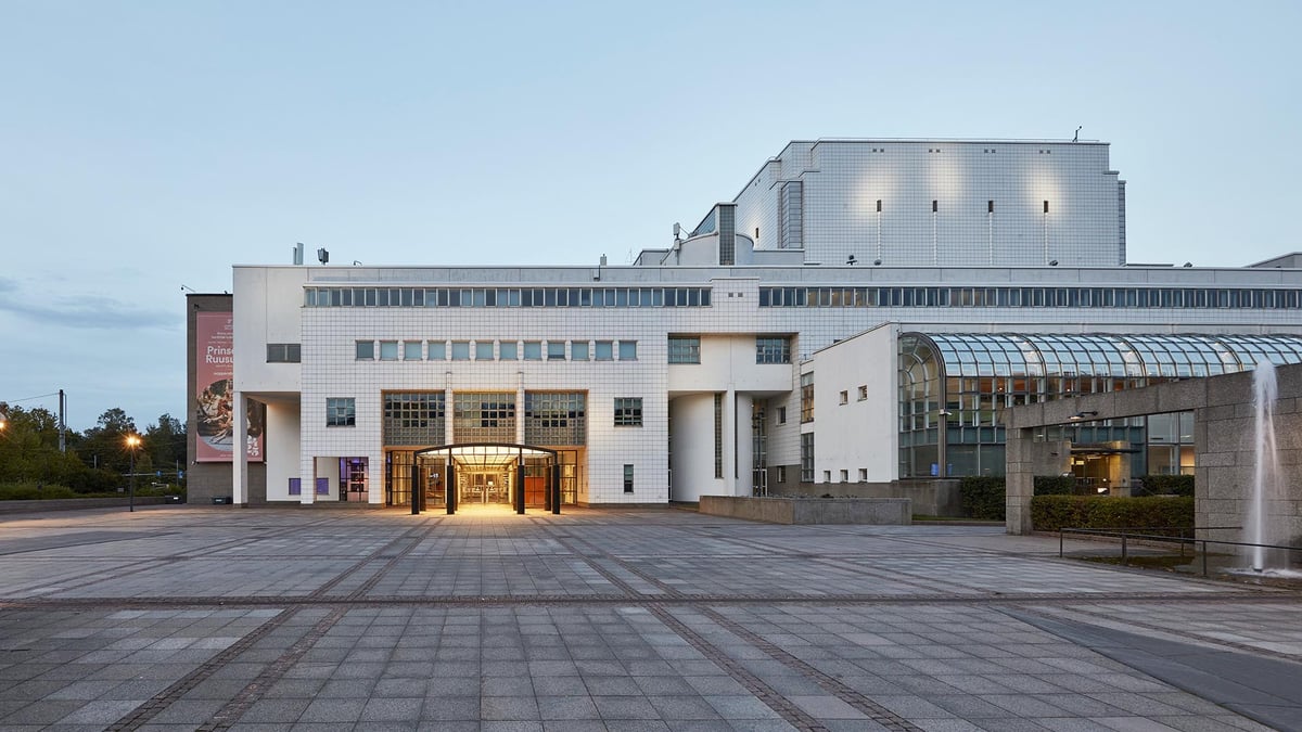 Senaatti-kiinteistöt on valinnut A-Insinöörit Oopperatalon peruskorjauksen toteuttajaksi projektijohtopalveluna (PJP). A-Insinöörit vastaa myös korjauksen rakenneteknisestä ja akustiikan suunnittelusta.