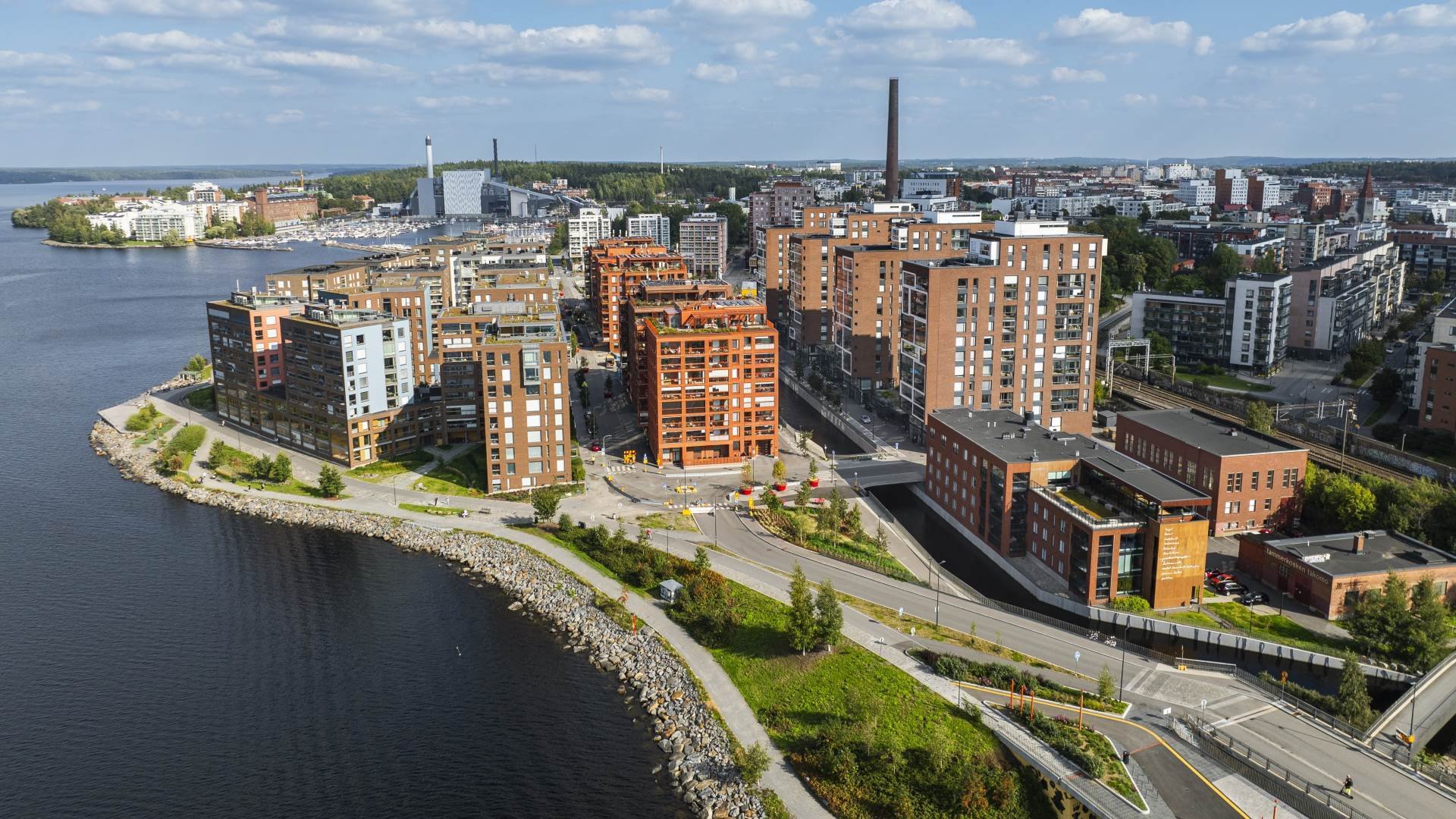 Our urban planners, designers and architects will help you with land use planning.