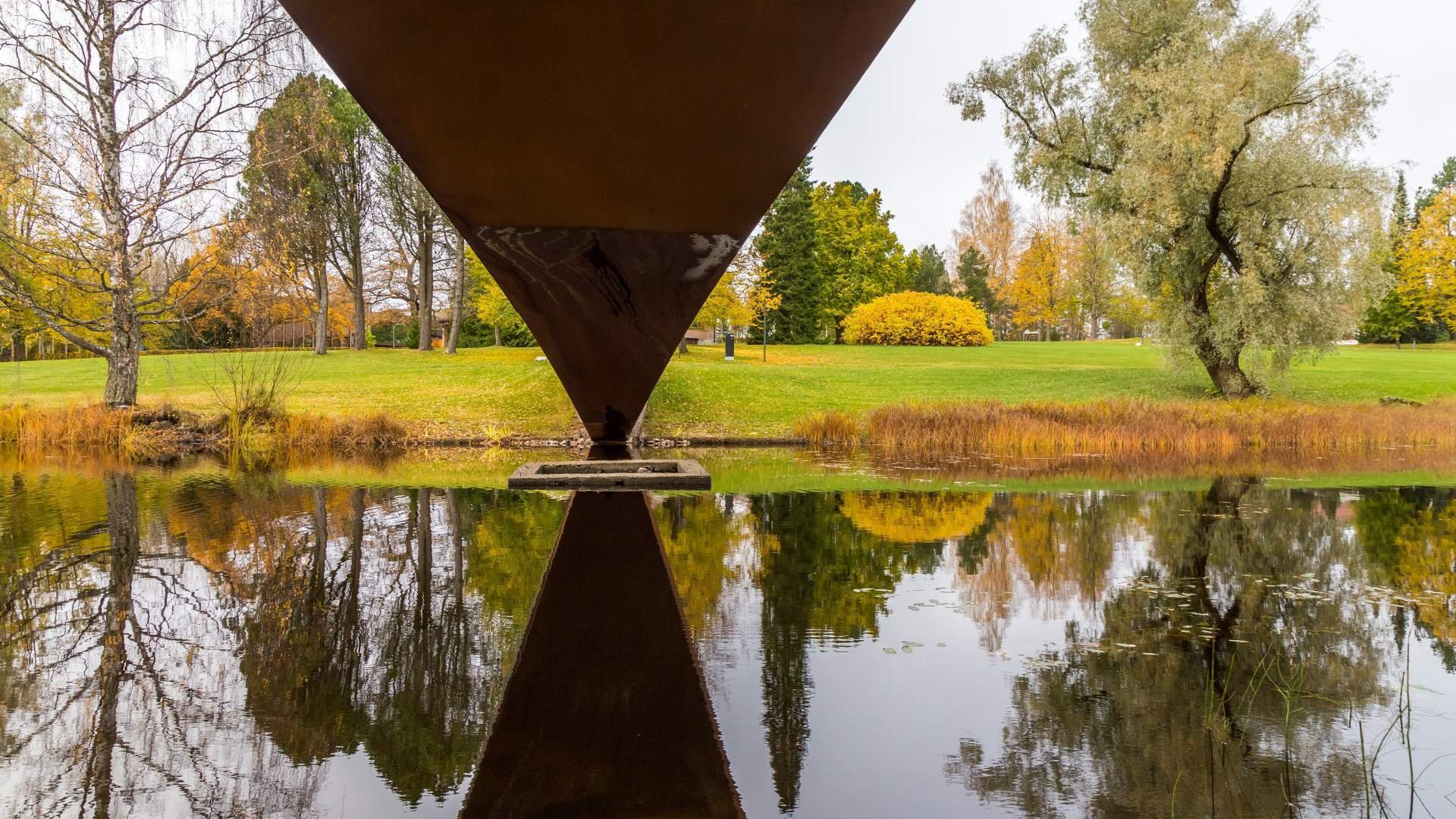 We offer comprehensive bridge and structural engineering services, combining technical expertise with aesthetic solutions.