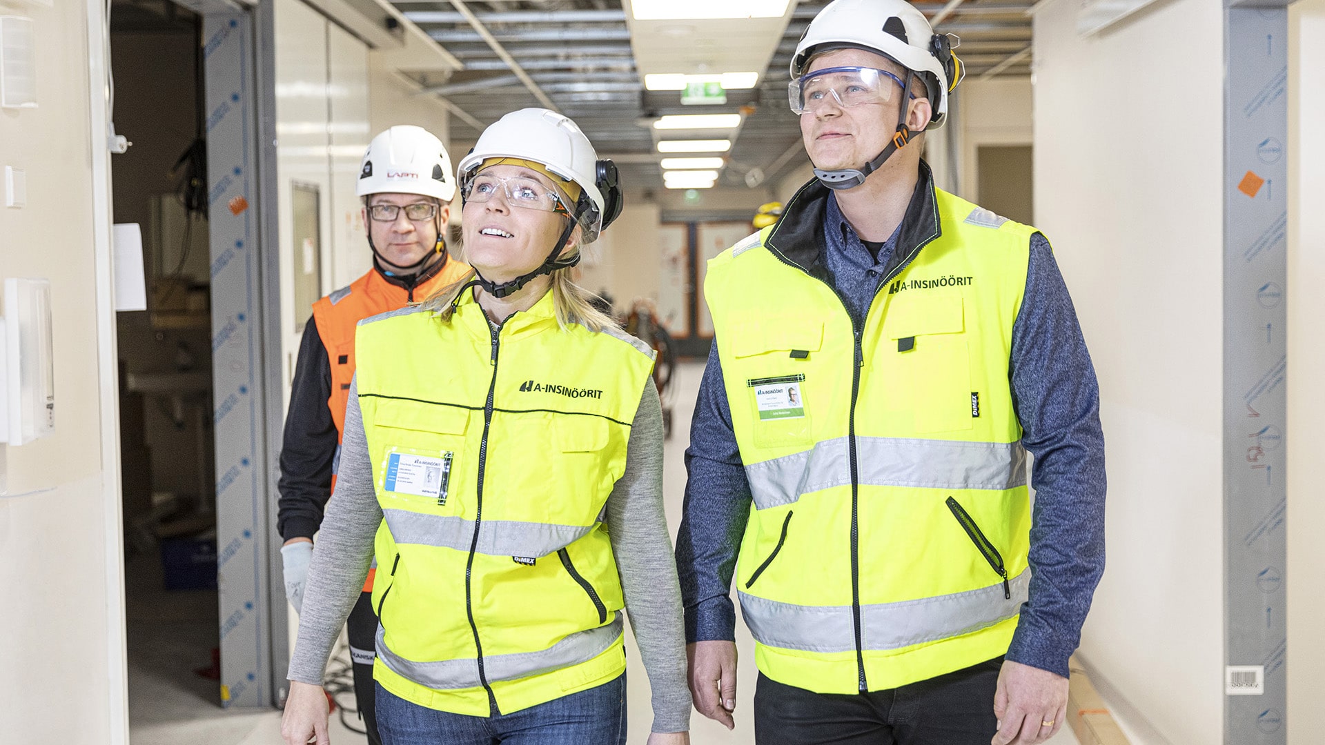 KYSn sairaalauudistus toteutettiin allianssissa. A-Insinöörit vastaa Uusi Sydän -hankkeen rakenne-, elementti- ja geosuunnittelusta, ja on toimi rakennuttajan, Pohjois-Savon sairaanhoitopiirin, rakennuttamiskonsulttina.