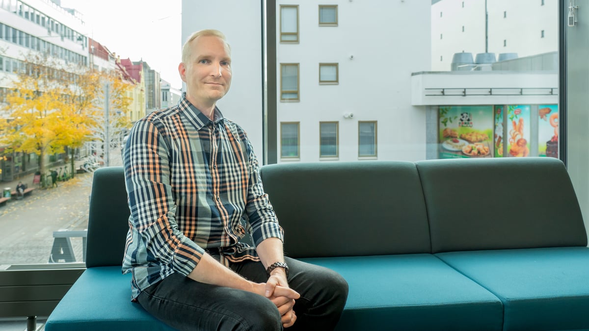 Vuoden elementtisuunnittelija 2024 -palkinto Jan-Erik Kiviselle