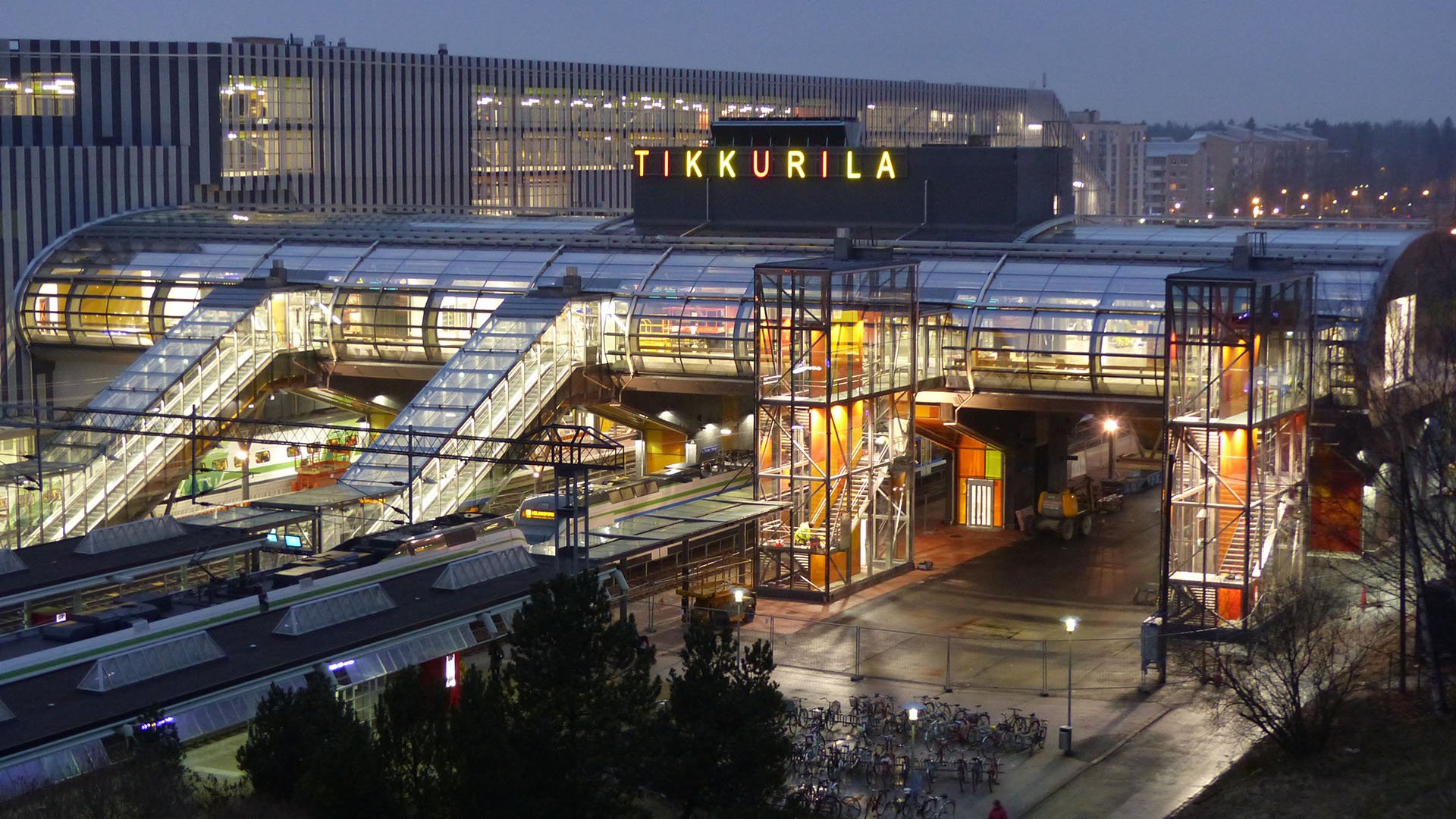 Tikkurilan asemasilta