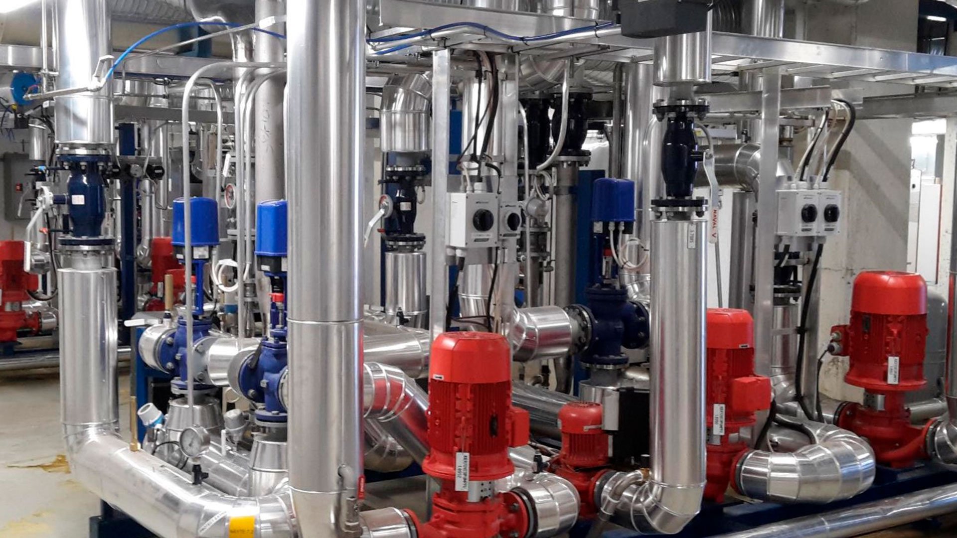 Our building services professionals will ensure that your building has healthy, safe and comfortable indoor conditions, sustainable and life-cycle-efficient solutions, and lower investment and operating costs