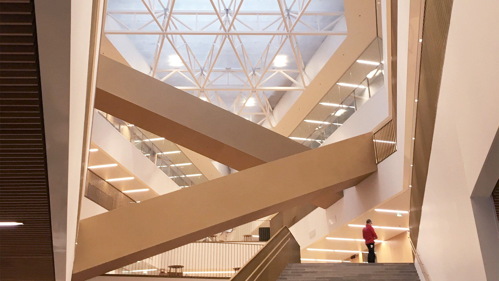 Our acoustic calculation service is cost-effective, as we can easily compare different options for the product development and concept development of your building products using our calculation tools.