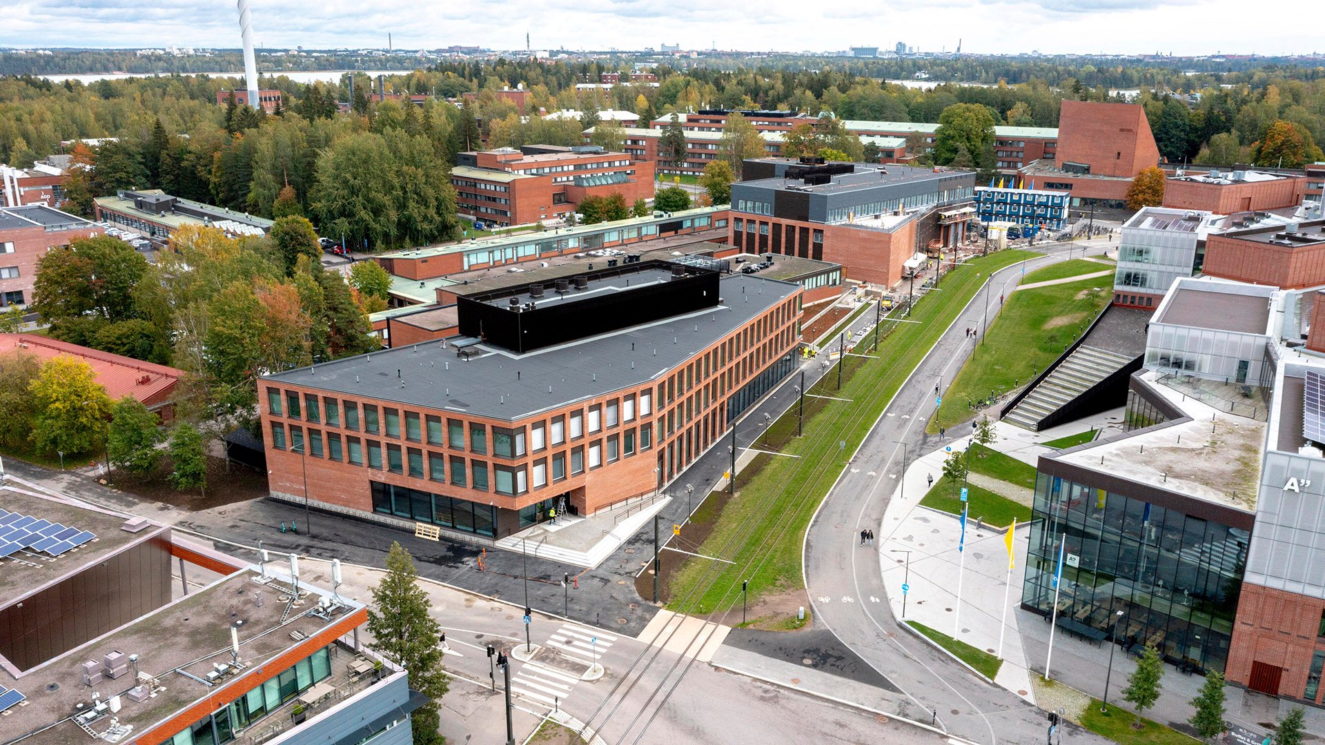 Aalto_University_Otakaari2B_new_building_03-10-2023_photo_by_Mikko_Raskinen_3 1920
