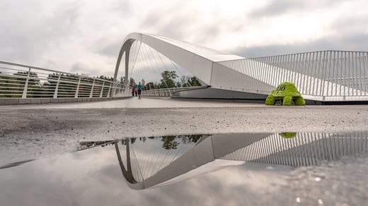 Isoisänsilta Bridge, Helsinki