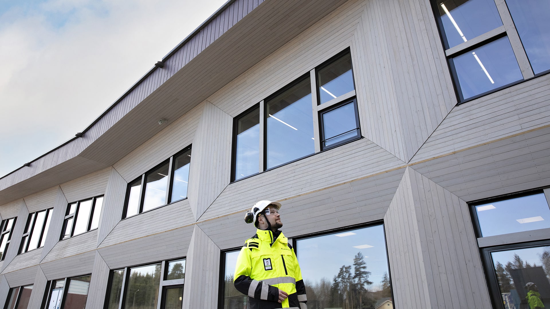 Kosteudenhallintamme kattaa hankkeesi työvaiheet työmaalta kiinteistöpidon auditointiin.