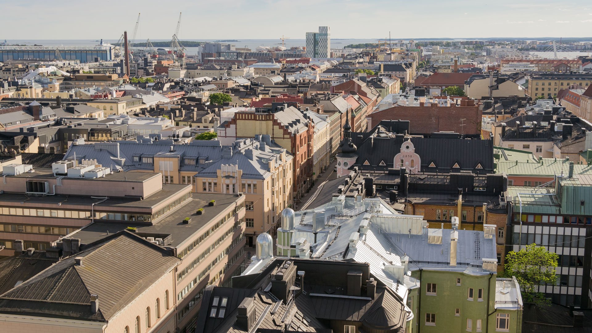 Aloita rakennushankkeesi systemaattinen kustannussuunnittelu jo tontin valinnasta.