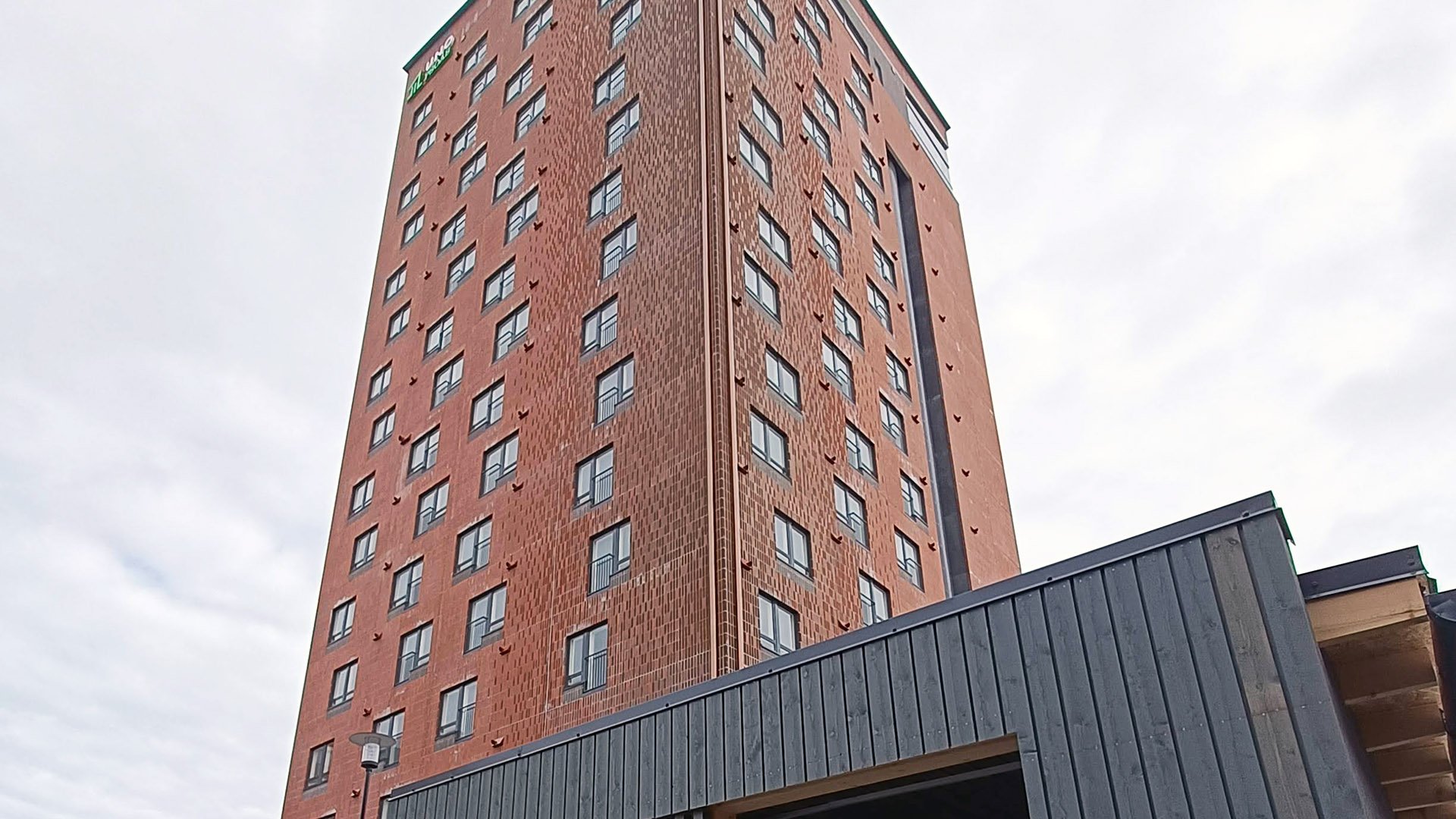  Pohjois-Suomen opiskelija-asuntosäätiön 16-kerroksiessa Unossa on panostettu poikkeuksellisella tavalla yhteisiin tiloihin. 