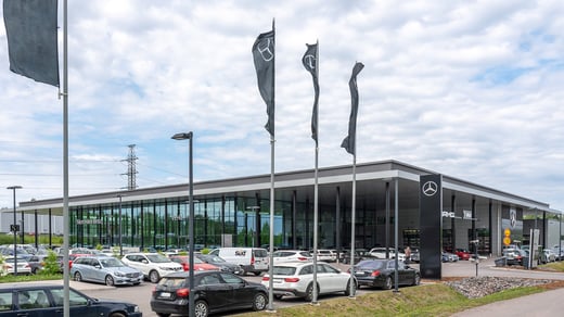 Mercedes Benz Airport, Vantaa