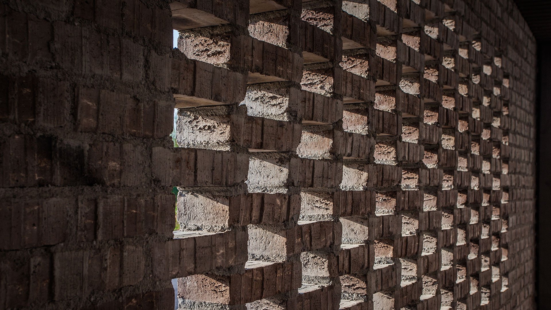 We master all sites and materials in our structural design.