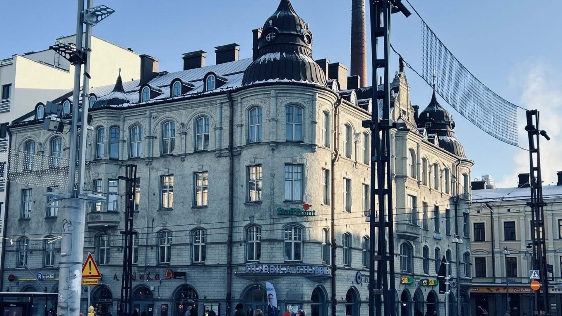 KOY Tampereen keskustori 7, also known as Palander house.
