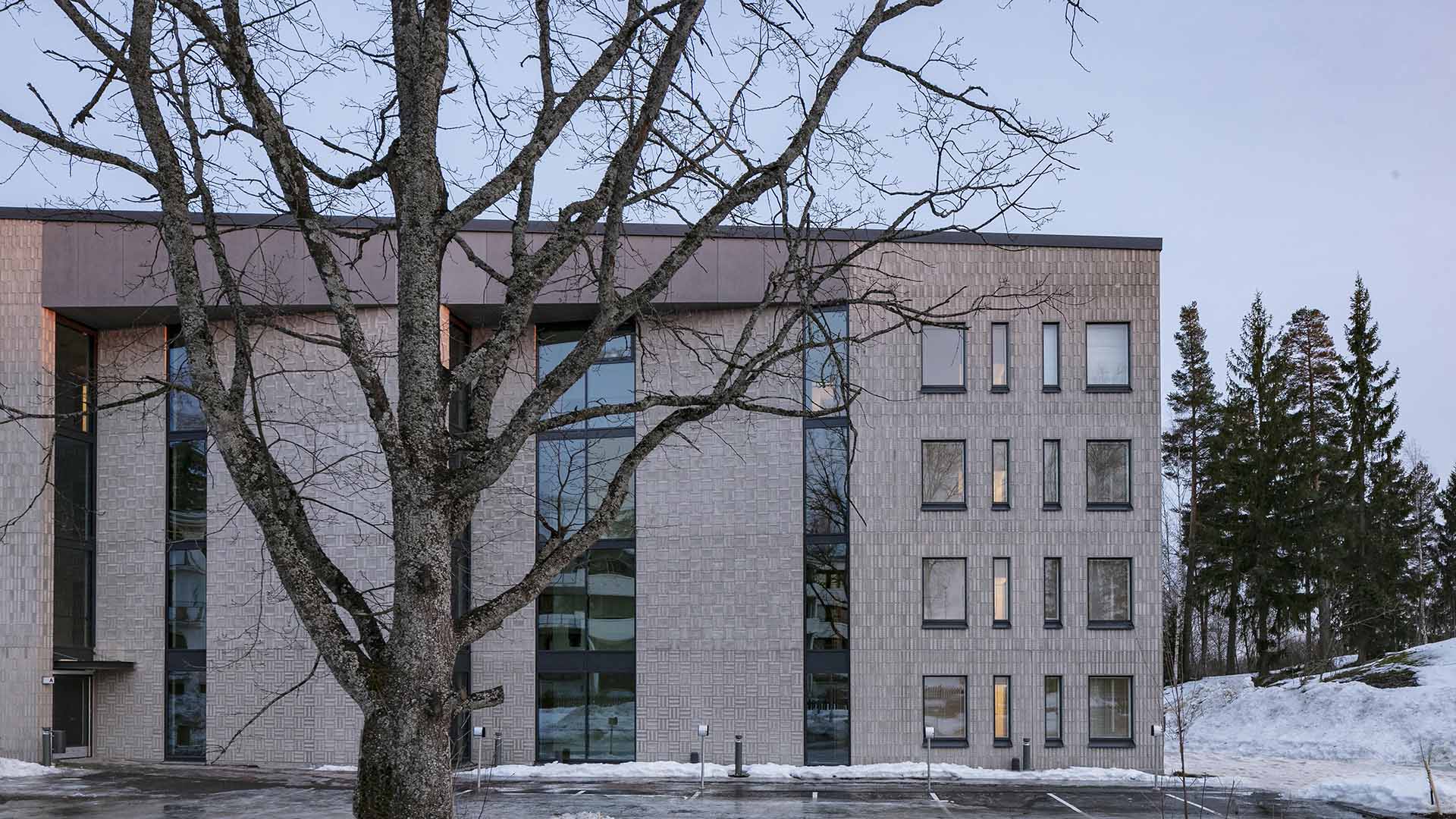 Hansakallion Helmi, housing company, Espoo